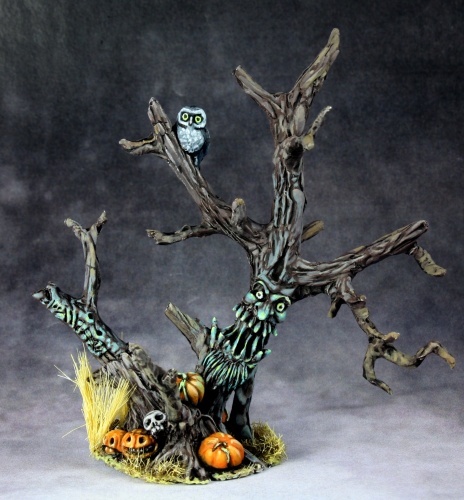 03692 Halloween Tree (e Jason Wiebe)